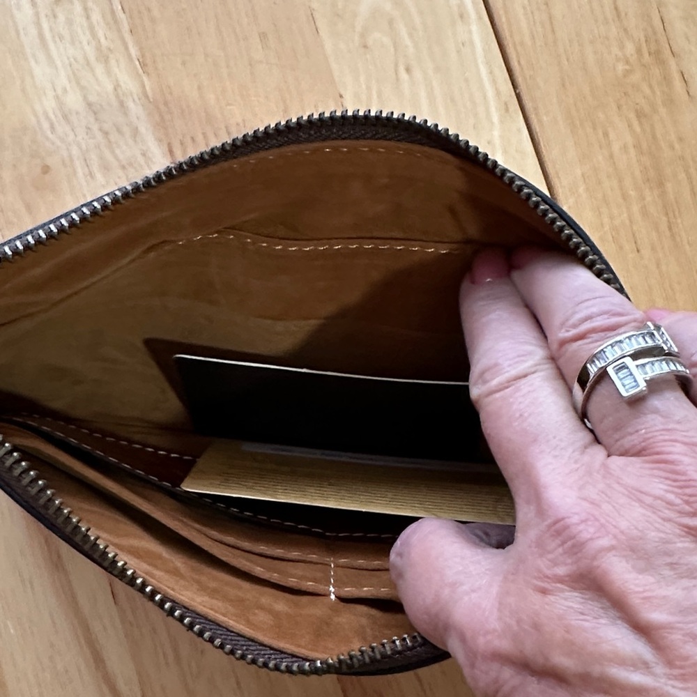Patricia Nash Brown Leather Wristlet - Picture 8 of 8